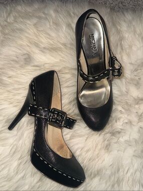 Michael Kors vintage Black Leather Mary Jane Heels with Buckle Stitching